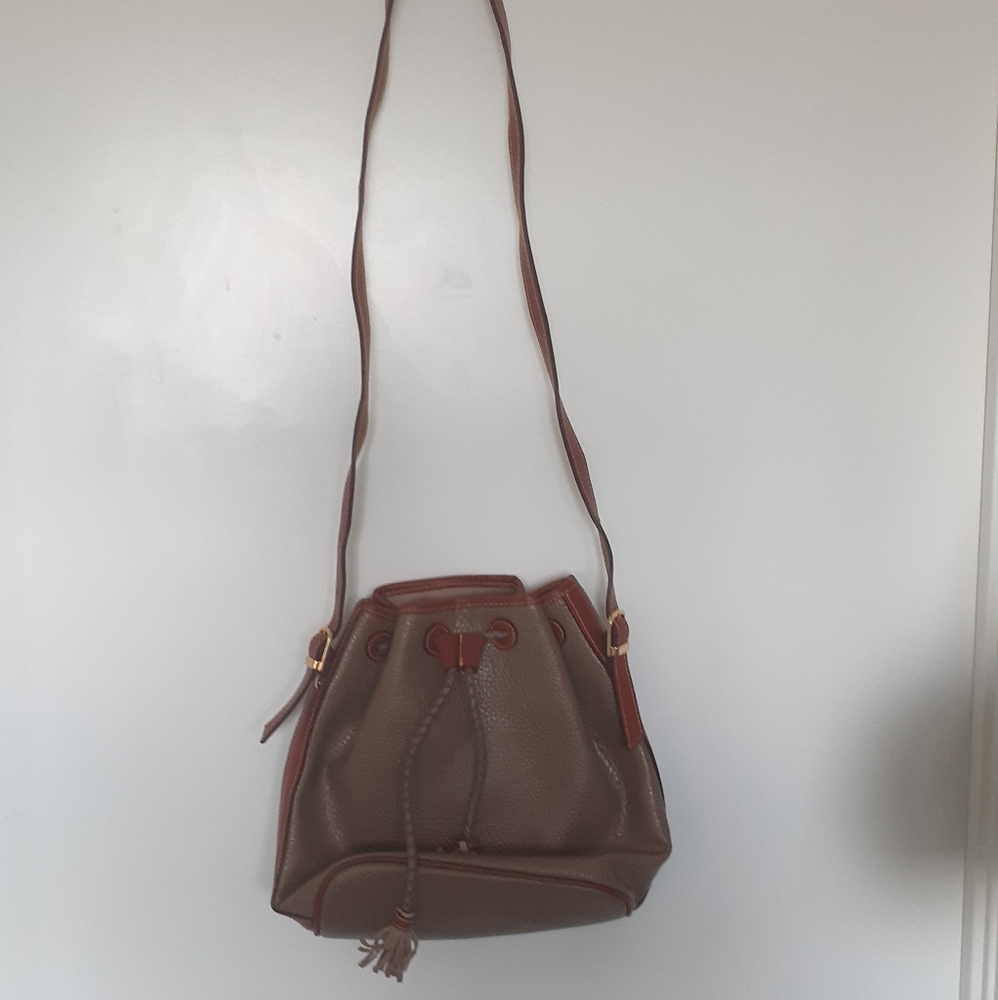 Bucket Bag - Picture 2 of 5